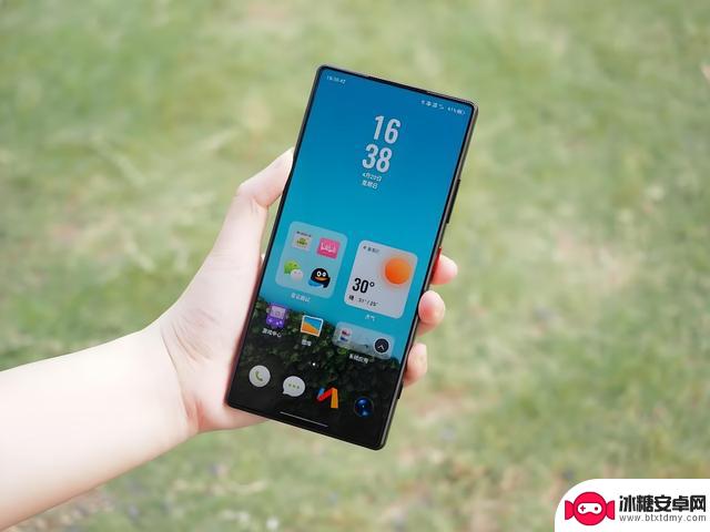 TOP10手机排行榜：性价比超高的3000多元机型推荐