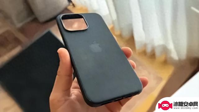 果然，iPhone 15 系列还是翻车了!