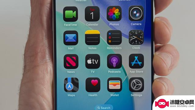 苹果发布WWDC25:全平台半透明设计统一,iOS 26表现令人失望