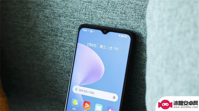 真我30手机是什么品牌 realme真我V30值得入手吗和其他手机相比如何