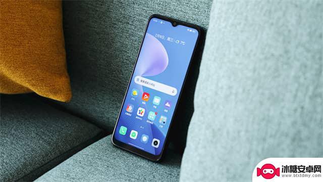真我30手机是什么品牌 realme真我V30值得入手吗和其他手机相比如何