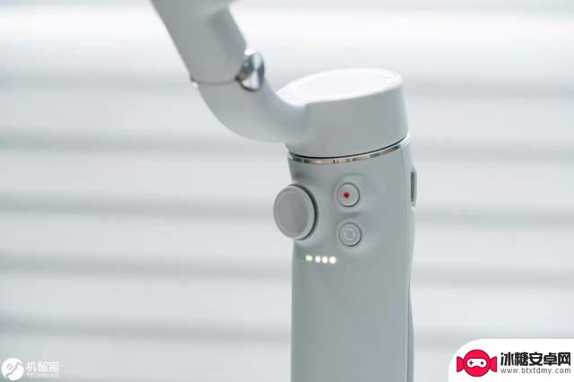手机云台防抖效果如何设置 DJI OM 5手机防抖效果如何